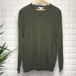 Gap V-neck sweater.